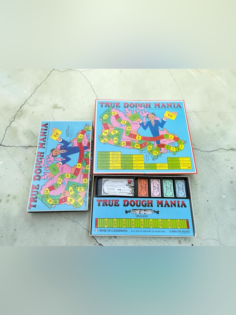 Rare Retro 1982 True Dough Mania Canada Board Game